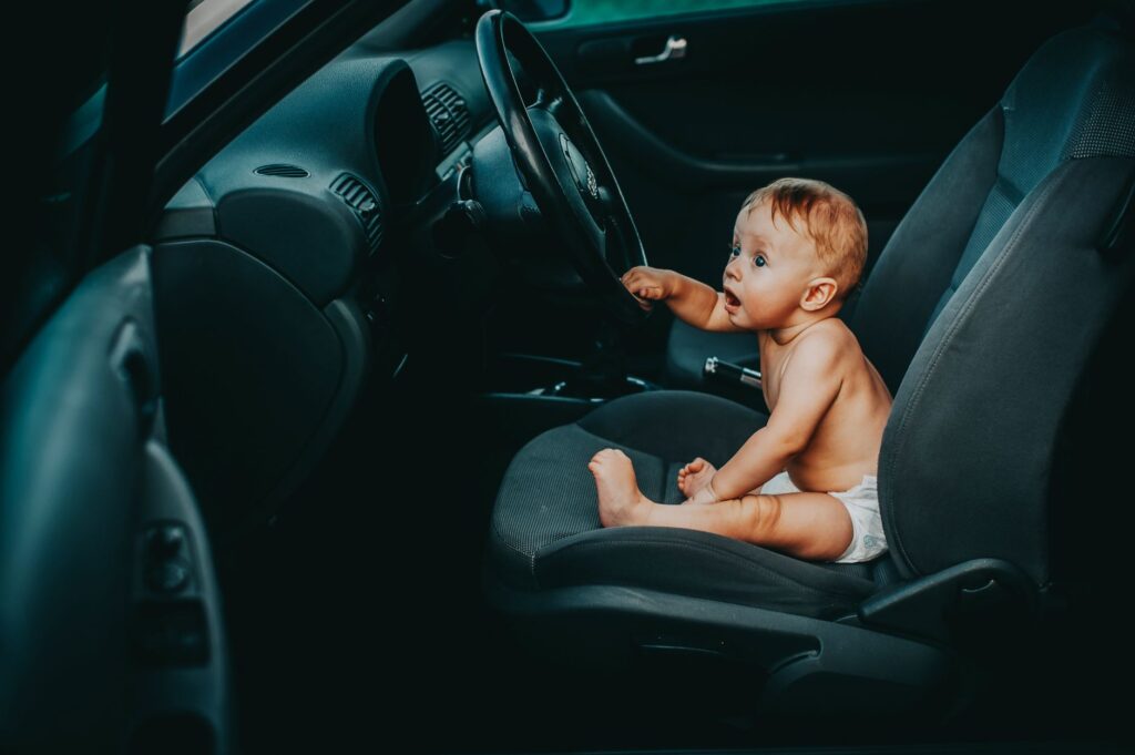 enfant voiture siège avant